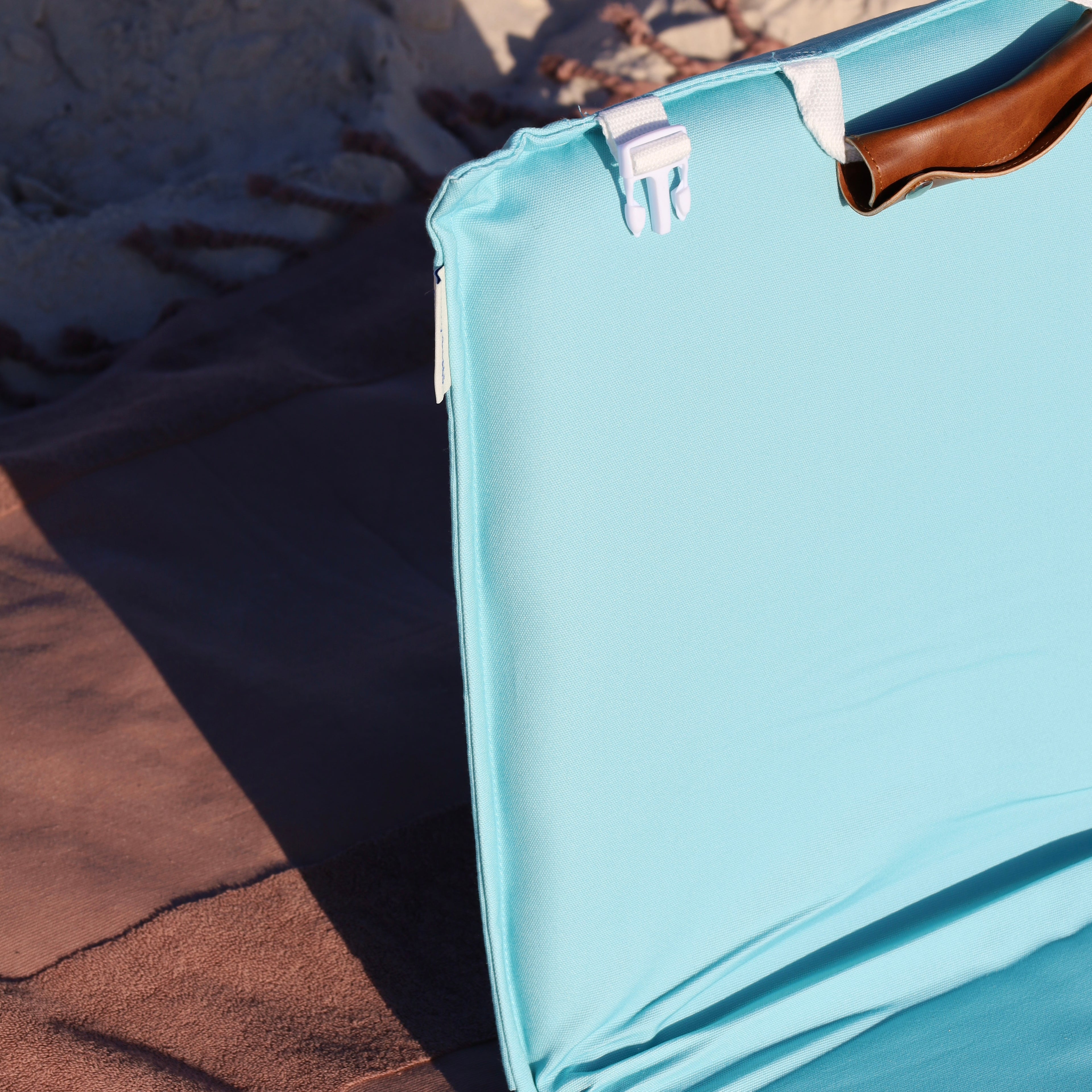 Aqua Salty Seat